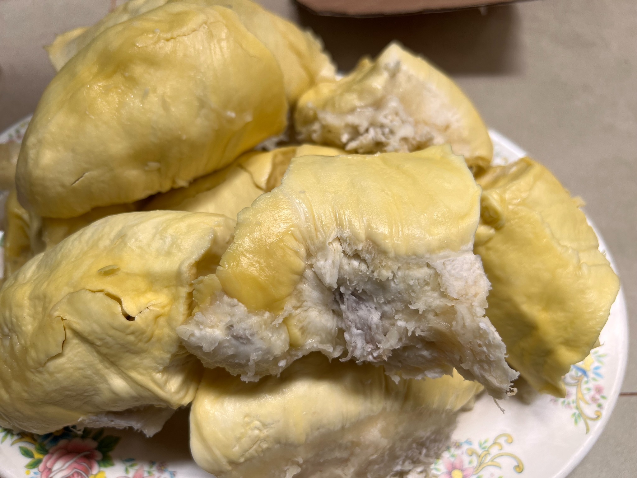 Múi Sầu Dơi Chư Yang Sin sau khi tách vỏ